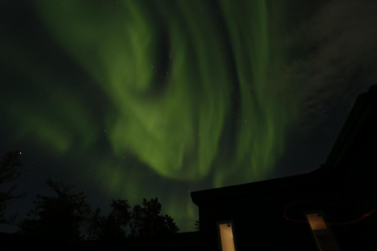 好丘。Hacho House Bed & Breakfast Yellowknife Eksteriør bilde