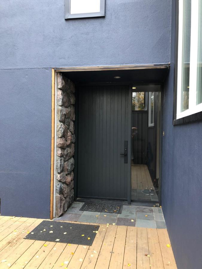 好丘。Hacho House Bed & Breakfast Yellowknife Eksteriør bilde
